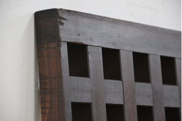 アンティーク雑貨　古民具・骨董　明治時代　古い豪商の蔵で使われた重厚な格子材