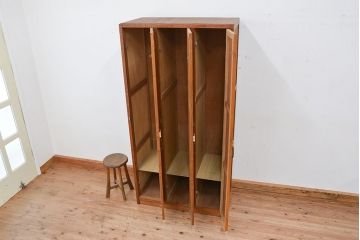 レトロ家具　昭和レトロ　1960年代シンプルなアンティーク三連ロッカー(3)