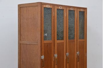 レトロ家具　昭和レトロ　1960年代シンプルなアンティーク四連ロッカー