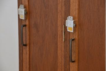 レトロ家具　昭和レトロ　1960年代シンプルなアンティーク四連ロッカー