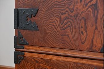 中古　伝統工芸　岩谷堂箪笥ワードローブ　定価約60万円(洋服タンス)