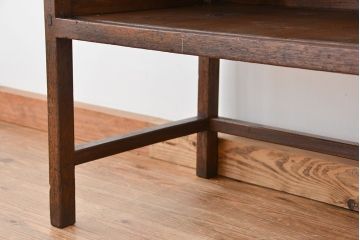 アンティーク家具　アンティーク　古い木の脚付き食器棚(収納棚)