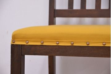 レトロ家具　昭和レトロ　古いナラ材の椅子(イス、チェア)