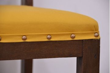 レトロ家具　昭和レトロ　古いナラ材の椅子(イス、チェア)