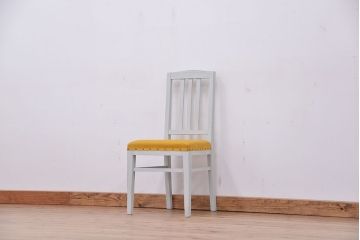 アンティーク家具　アンティーク　ペンキの剥げたシンプルな椅子(イス、チェア)