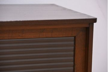 レトロ家具　昭和レトロ　小さなモールガラス収納棚