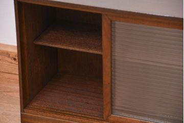 レトロ家具　昭和レトロ　小さなモールガラス収納棚