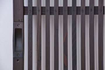 ★アンティーク　古い木の格子戸2枚セット