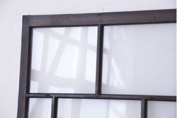 古民具・骨董　古い木の使い込まれたガラス扉(ドア)