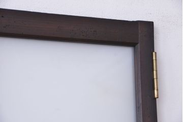 古民具・骨董　古い木の使い込まれたガラス扉(ドア)