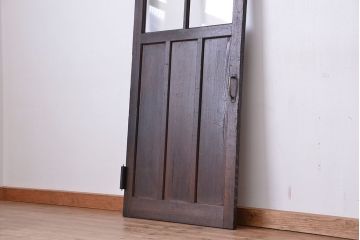 古民具・骨董　味わい深い自由蝶番の扉(ドア)