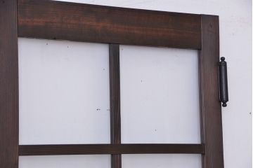 古民具・骨董　味わい深い自由蝶番の扉(ドア)