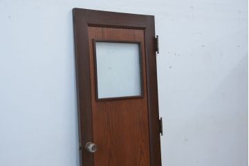 アンティーク　結霜ガラス!枠にチーク材を使ったガラスドア(扉)