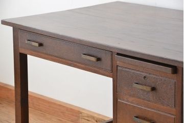 アンティーク家具　アンティーク　古いナラ材の格納式作業台付き片袖机(テーブル、作業台)