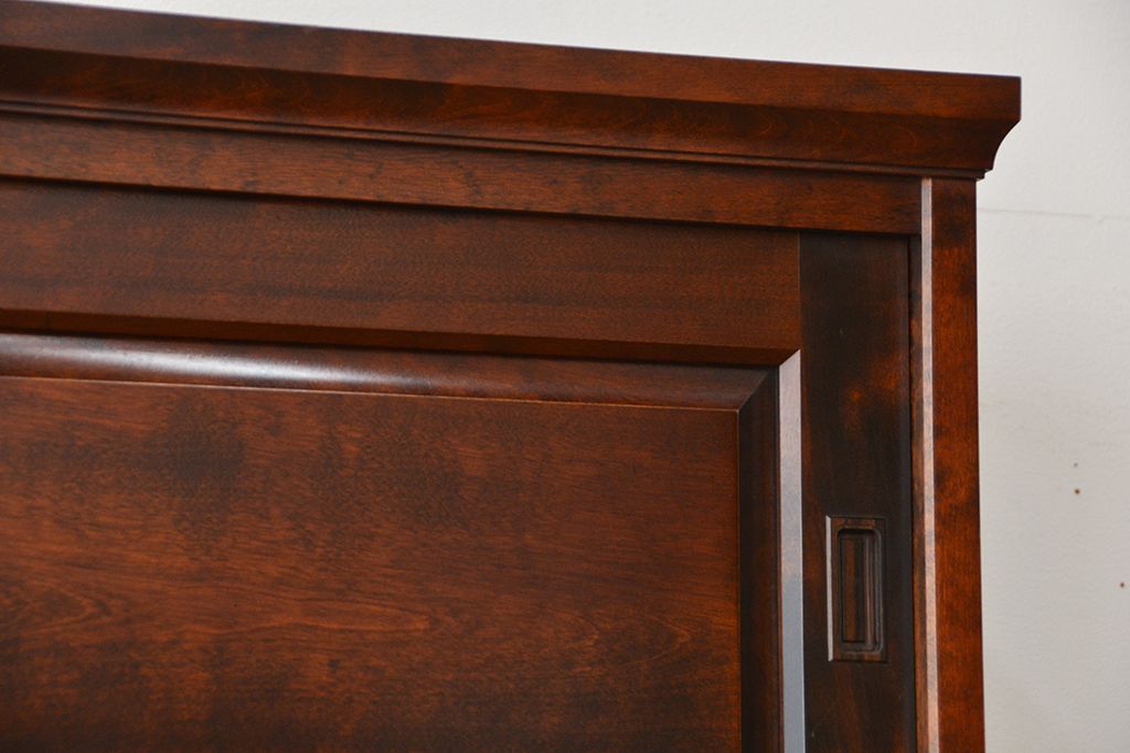 中古　北海道民芸家具　3段重ねチェスト、整理箪笥(定価約68万円)(整理タンス)