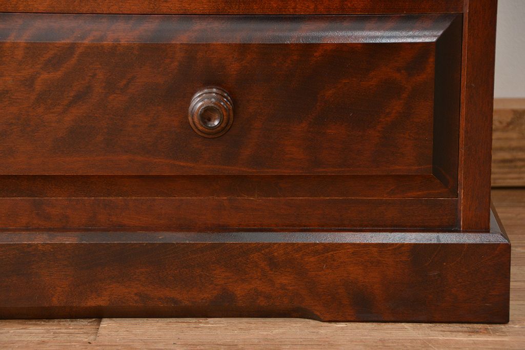 中古　北海道民芸家具　3段重ねチェスト、整理箪笥(定価約68万円)(整理タンス)