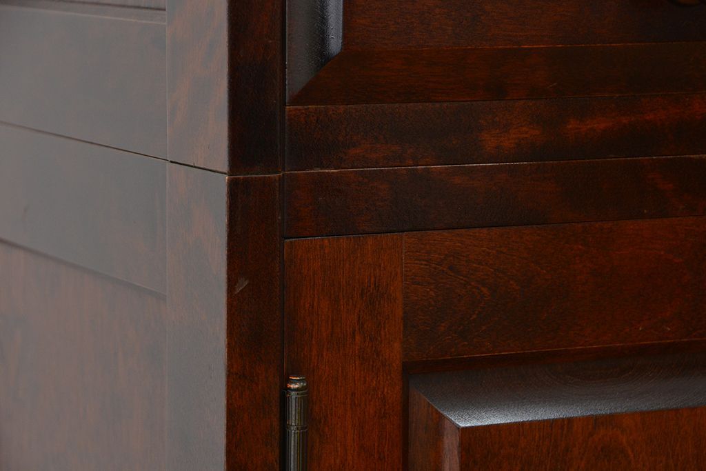 中古　北海道民芸家具　3段重ねチェスト、整理箪笥(定価約68万円)(整理タンス)