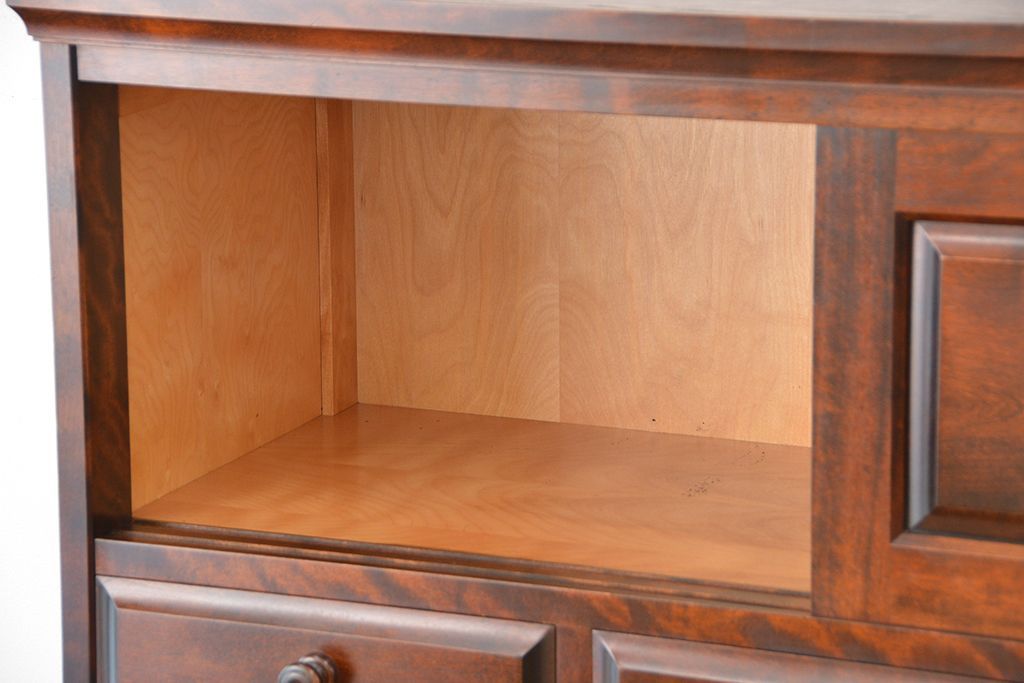 中古　北海道民芸家具　3段重ねチェスト、整理箪笥(定価約68万円)(整理タンス)