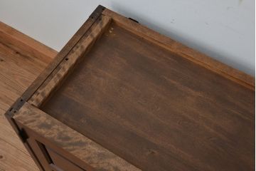 中古　北海道民芸家具　3段重ねチェスト、整理箪笥(定価約68万円)(整理タンス)