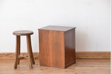 アンティーク家具　古民具・骨董　三方欅材の杢目の素晴らしい五段小引き出し