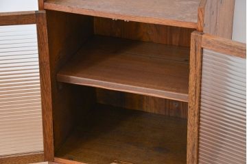 レトロ家具　昭和レトロ　古い木の小さなモールガラス収納棚(飾り棚、本箱)