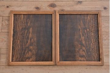 アンティーク家具　古民具・骨董　特注品黒柿孔雀杢と欅材の上質な茶箪笥(水屋箪笥、食器棚、収納棚)