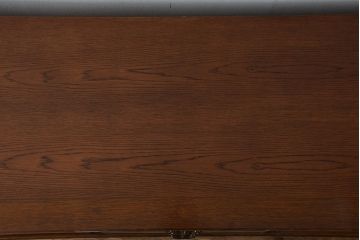中古　オールドカリモクコロニアルシリーズ2段重ねカップボード(食器棚、収納棚)定価30万円前後