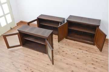 アンティーク家具　☆アンティーク　モールガラス入り三段重ねブックケース(本箱、本棚)