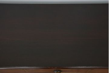 アンティーク家具　アンティーク　使い込まれた重厚なモールガラス入りサイドボード(収納棚、カウンターテーブル)