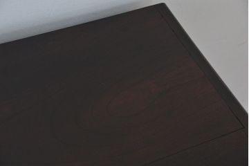アンティーク家具　アンティーク　使い込まれた重厚なモールガラス入りサイドボード(収納棚、カウンターテーブル)