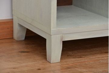 レトロ家具　昭和レトロ　大振りなアンティークペイントマス目棚(升目棚、飾り棚、陳列棚)