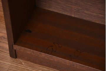 レトロ家具　昭和レトロ　古い木のシンプルな薄型飾り棚(2)(本棚)