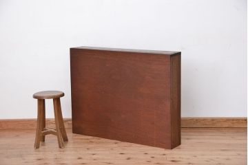 レトロ家具　昭和レトロ　古い木のシンプルな薄型飾り棚(2)(本棚)