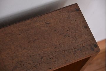 レトロ家具　昭和レトロ　古い木のシンプルな薄型飾り棚(4)(本棚)