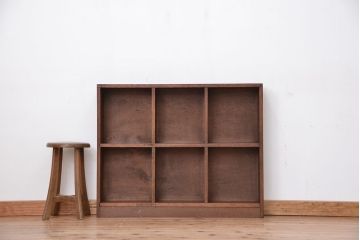 レトロ家具　昭和レトロ　古い木のシンプルな薄型飾り棚(5)(本棚)