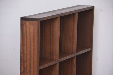 レトロ家具　昭和レトロ　古い木のシンプルな薄型飾り棚(5)(本棚)