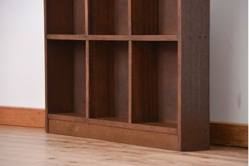 レトロ家具　昭和レトロ　古い木のシンプルな薄型飾り棚(5)(本棚)