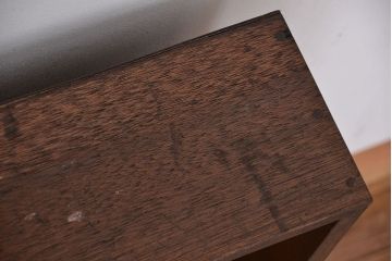 レトロ家具　昭和レトロ　古い木のシンプルな薄型飾り棚(6)(本棚)