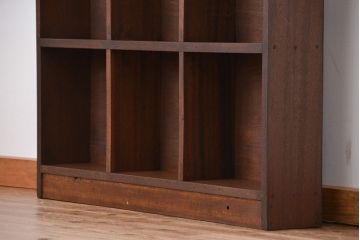 レトロ家具　昭和レトロ　古い木のシンプルな薄型飾り棚(6)(本棚)
