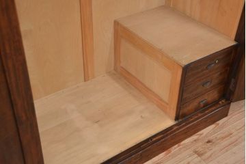 ビンテージ　中古 軽井沢彫りワードローブ(洋服箪笥、洋服タンス)