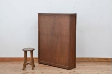 レトロ家具　★昭和レトロ　シンプルな薄型飾り棚(本棚)