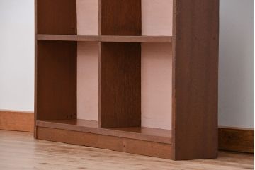 レトロ家具　昭和レトロ　シンプルなペイント薄型飾り棚(2)(本棚)