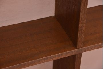 レトロ家具　昭和レトロ　シンプルなペイント薄型飾り棚(2)(本棚)