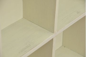 レトロ家具　昭和レトロ　シンプルなペイント薄型飾り棚(6)(本棚)