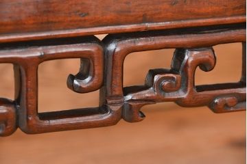 アンティーク家具　古民具・骨董　古い唐木材の大振りな花台(文机)