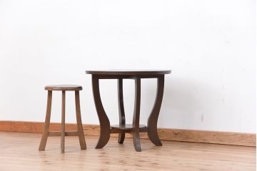 レトロ家具　昭和レトロ　小振りなカフェテーブル(ラウンドテーブル、コーヒーテーブル、サイドテーブル、センターテーブル)