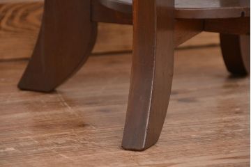 レトロ家具　昭和レトロ　小振りなカフェテーブル(ラウンドテーブル、コーヒーテーブル、サイドテーブル、センターテーブル)