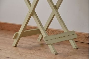 アンティーク家具　折り畳み式アンティークペイント丸テーブル(1)(机)