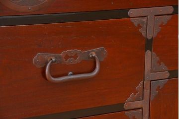 アンティーク家具　古民具・骨董　丸金具の上質な時代箪笥(1)(最上箪笥)