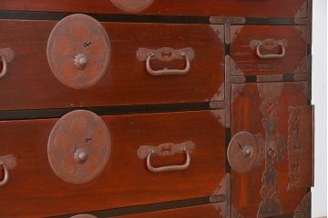 アンティーク家具　古民具・骨董　丸金具の上質な時代箪笥(2)(最上箪笥)